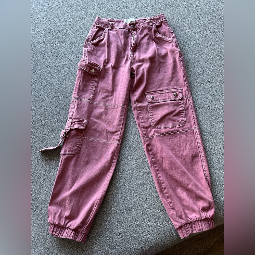 Pink Cargo Pants. Junior’s Small 6-7